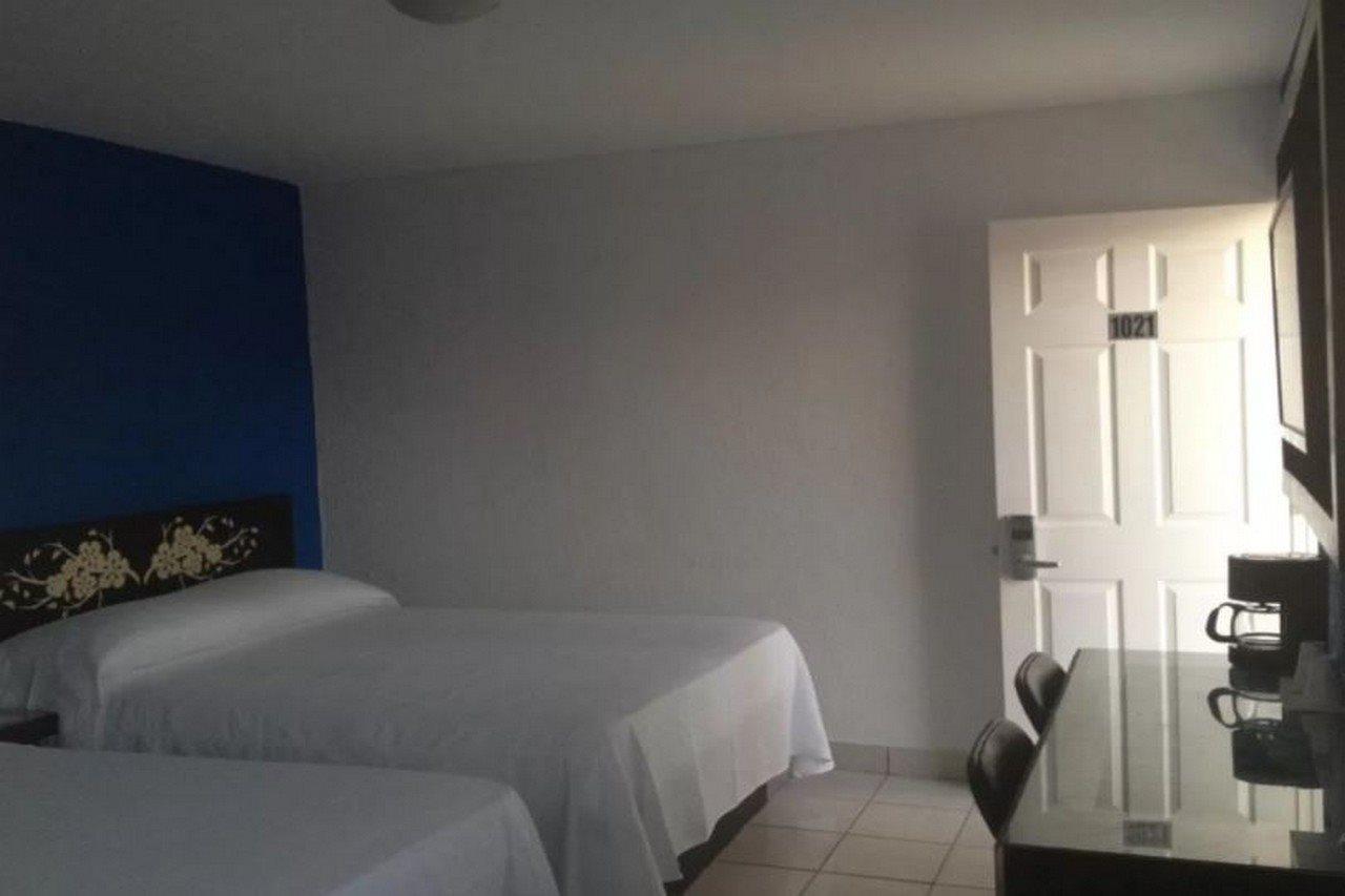 Hotel Jardin Heroica Caborca Esterno foto